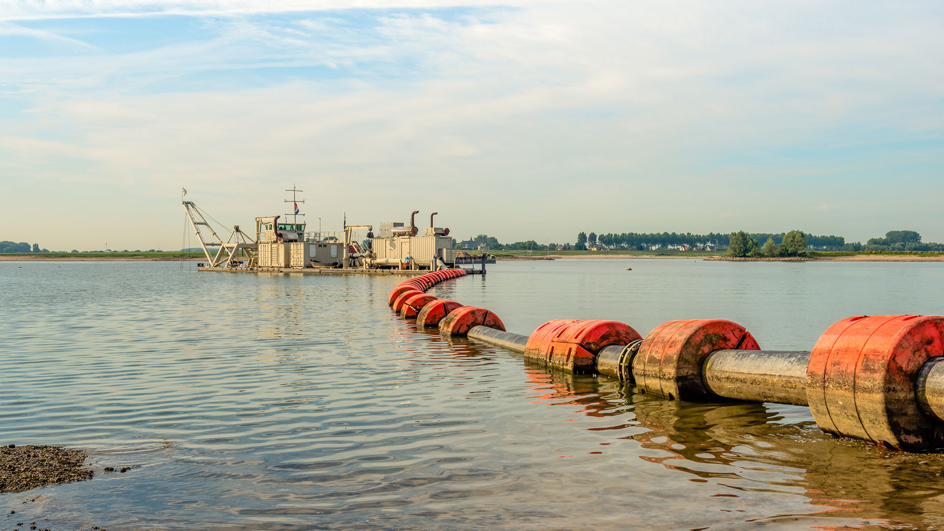Choosing-the-Right-Suction-Hose-Float-for-Your-Dredging-Operation