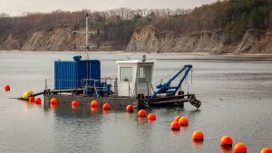 Dredging Technology Comparison Hydraulic vs. Mechanical Systems in Large-Scale Projects